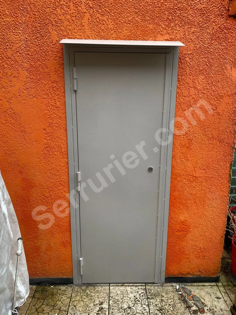 Bloc porte Technique extérieur Romainville