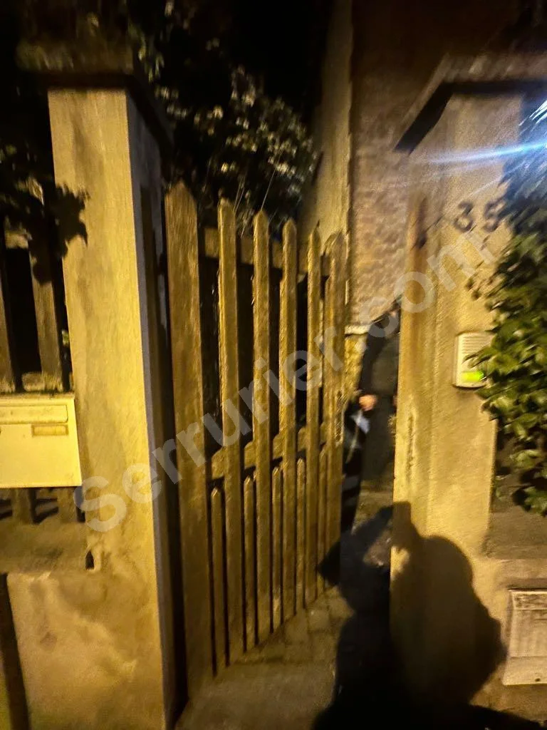 Portillon Bois Colombes Avant 2